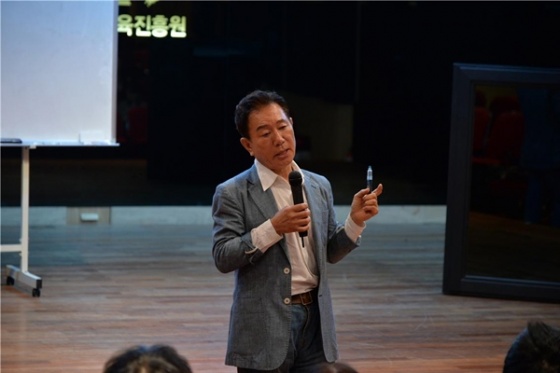 성우교육 이미지
